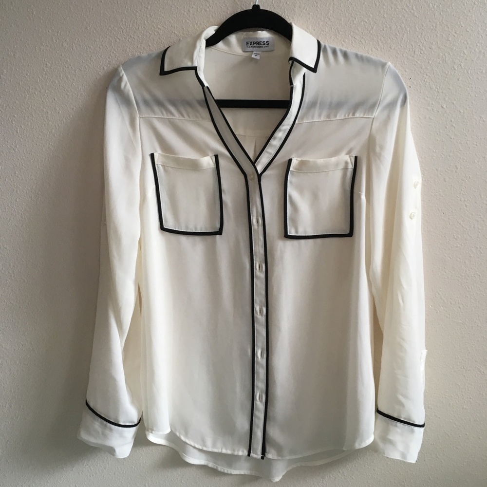 Express button down blouse - Picture 2 of 6